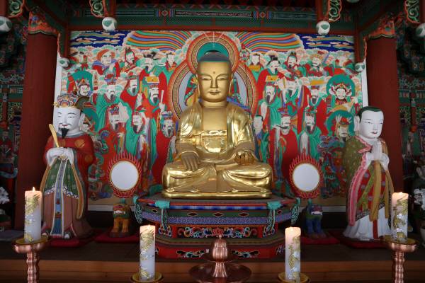 성주사 석조지장보살삼존상. 경남도 제공