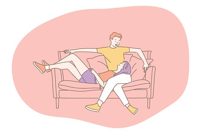 주말에 부부나 연인들은 한 공간에서 같이 또 따로 시간을 보내는 것이 관계에 도움이 된다. 서로에 집중하는 것이 가장 중요하다. 게티이미지뱅크