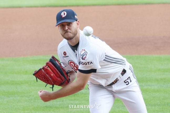두산 베어스 외국인 투수 콜어빈. /사진=김진경 대기자
