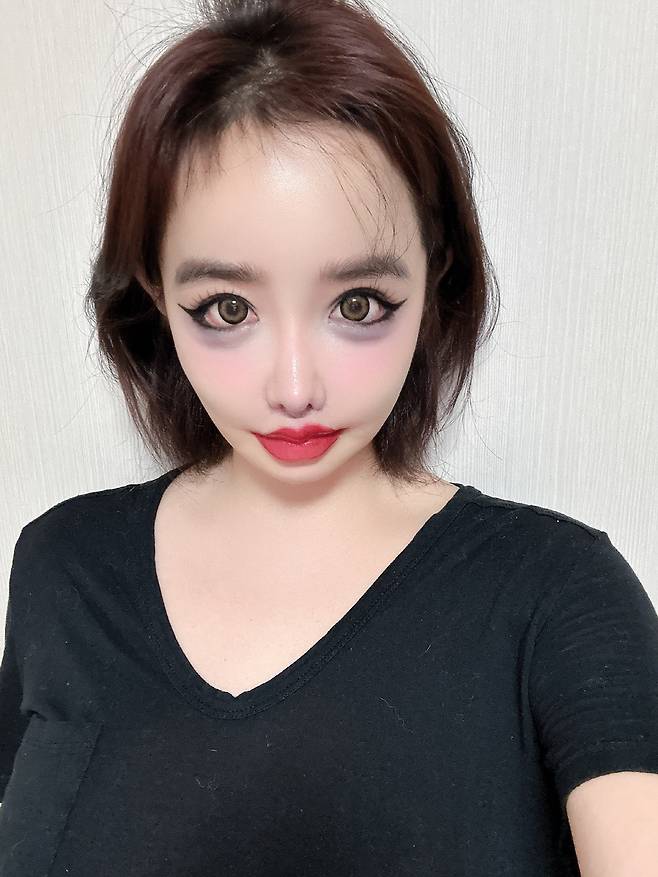 사진 출처=박봄 계정