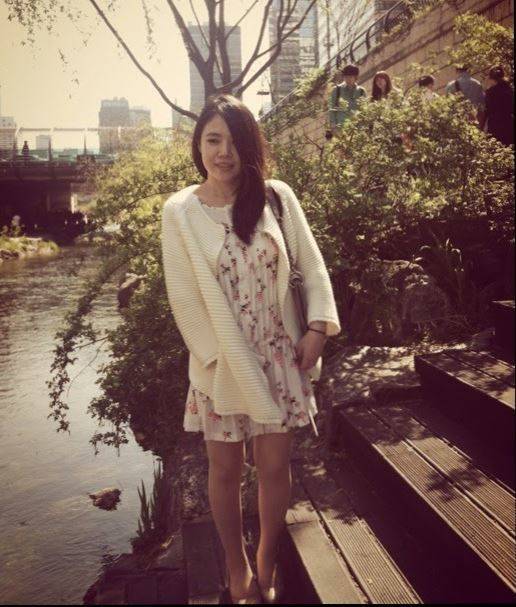 강남에서 회사 생활을 시작한 지 3년쯤 지났을 때 ,청계천에서 찍은 사진.