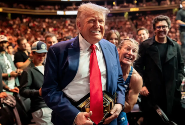 도널드 트럼프 미국 대통령이 백악관 부지에서 격투기 대회를 열겠다는 황당한 계획을 발표해 파문이 일고 있다(사진=백악관)