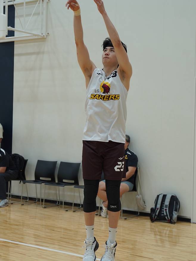 전지훈련을 소화 중인 LG 배병준. 사진=LG