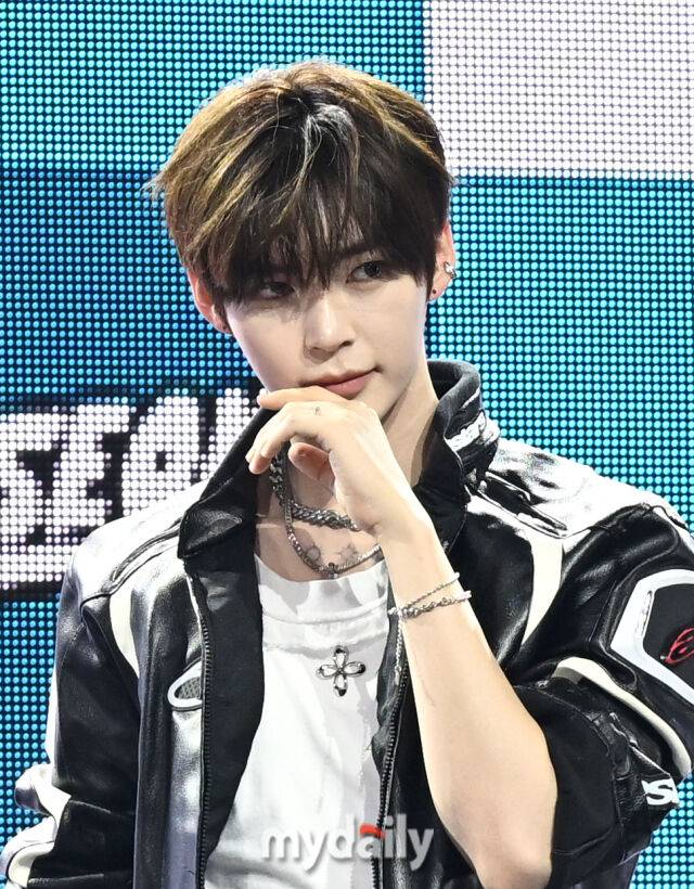 그룹 제로베이스원 멤버 성한빈 / 마이데일리