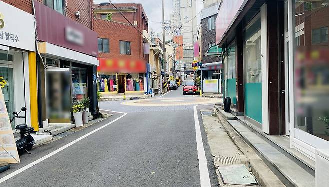 대전 원도심 일대 상권에 사람 없이 한산한 모습. 사진= 최광현 기자.