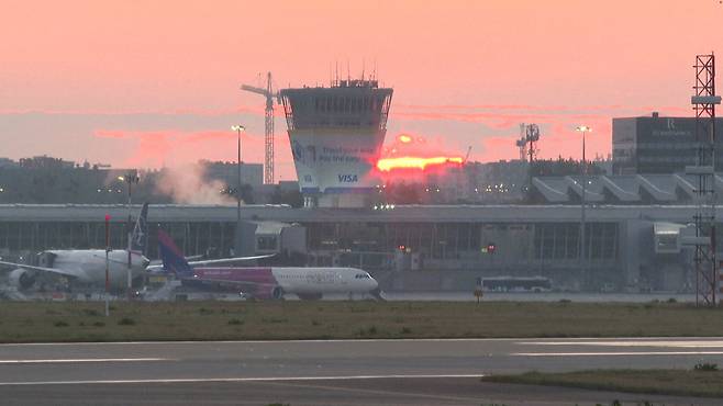 폴란드 바르샤바 국제공항. 사진은 기사와 직접 관련 없음. /AP 연합뉴스
