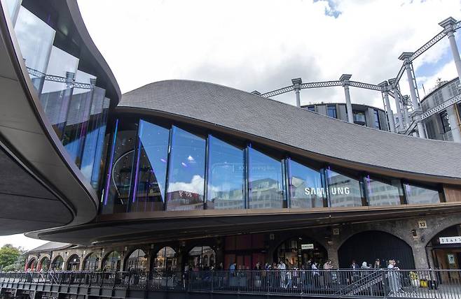 영국 런던에 위치한 '삼성 킹스크로스' 외경