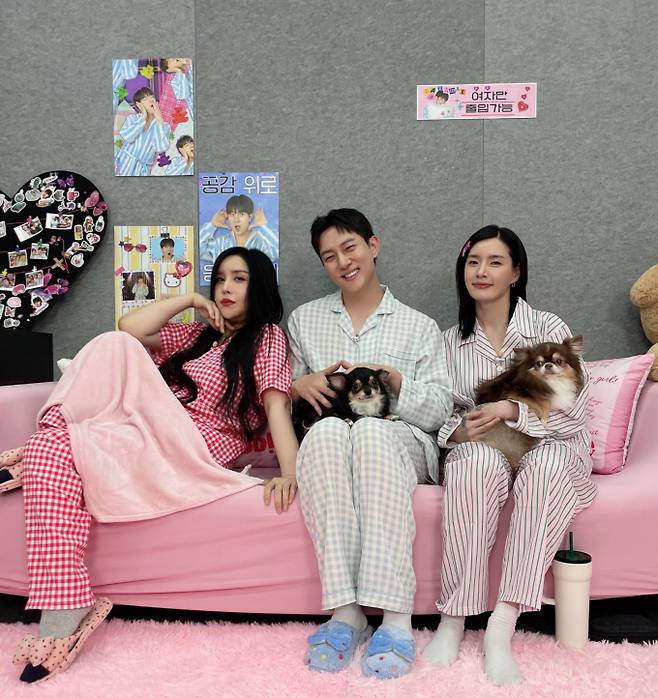 ‘파자매 파티’ 하리수, 성별 확인 폭언 고백 (제공: 샌드박스네트워크)