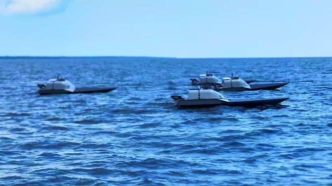 최근 미 해군이 본토에서 시험한 하복AI의 램페이지 USV. havocai.org