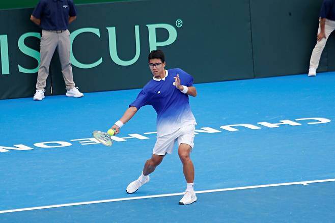 8년 만에 데이비스컵 복귀전에서 아쉽게 패한 정현