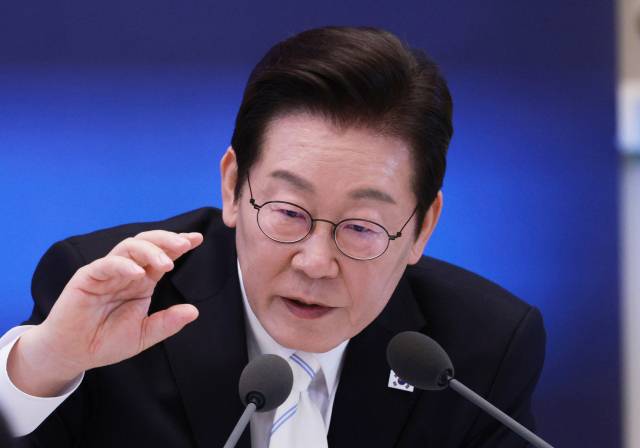 ▲이재명 대통령이 11일 청와대 영빈관에서 열린 취임 100일 기자회견 '회복을 위한 100일, 미래를 위한 성장'에서 발언하고 있다. ⓒ연합뉴스