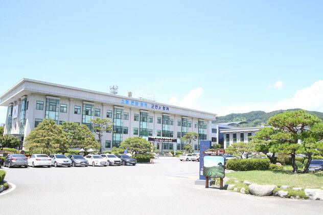 하동군청 전경. (사진=뉴시스)