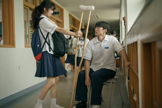 "Love Untangled," starring Shin Eun-soo (left) and Gong Myoung. The Netflix original stands as the most-watched non-English film on Netflix as of Monday. (Netflix)