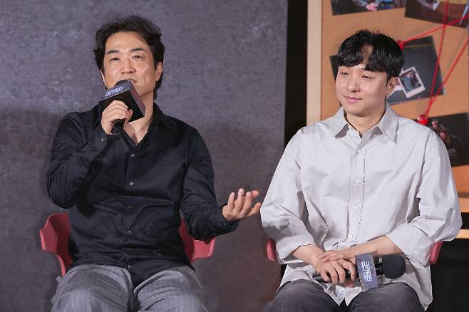 좌측부터 윤현준 PD, 황슬우 PD. 넷플릭스 제공