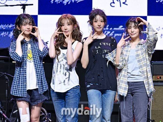 QWER 쵸단·마젠타·히나·시연/ 마이데일리