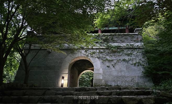 금오산성