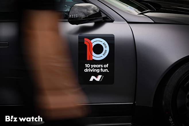 현대자동차가 18일 경기 의왕시에 위치한 'N 아카이브'에서 고성능 브랜드 'N' 출범 10주년 기념식을 개최하고 있다./사진=이명근 기자 qwe123@