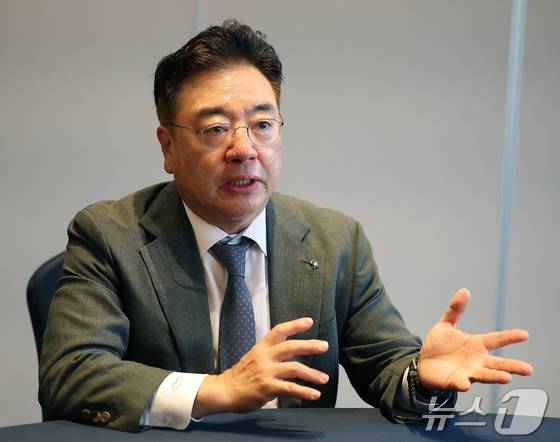 조용준 동구바이오제약 회장이 16일 서울 중구 소공동 롯데호텔에서 뉴스1과 인터뷰를 하고 있다. 2025.9.16/뉴스1 김진환 기자