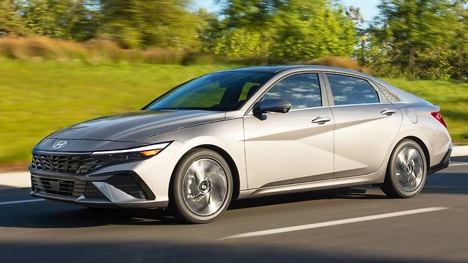 현대차 아반떼 하이브리드