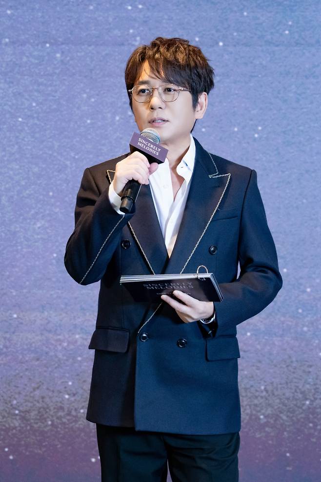 가수 신승훈. (사진=도로시컴퍼니 제공)