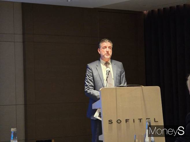 이날 세미나에서는 혁신 토종기업인 넥살러스(Nexalus)도 발표자로 나섰다. 사진은 케너스 오마호나 넥살러스 CEO가 발표자로 나선 모습. /사진=김성아 기자