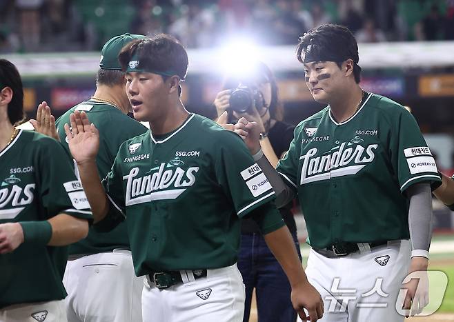 3위를 지키고픈 SSG 랜더스. / 뉴스1 DB ⓒ News1 김성진 기자
