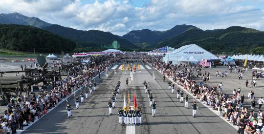 드론으로 바라본 2025 계룡軍문화축제·지상군페스티벌 행사장 전경. 계룡시 제공