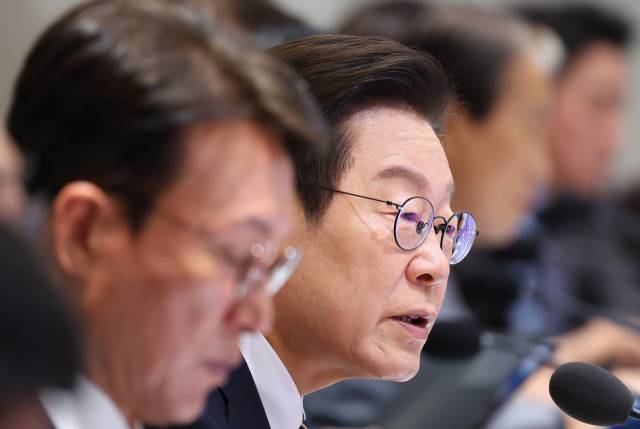 이재명 대통령이 30일 용산 대통령실에서 열린 제44회 국무회의에서 발언하고 있다. 연합뉴스