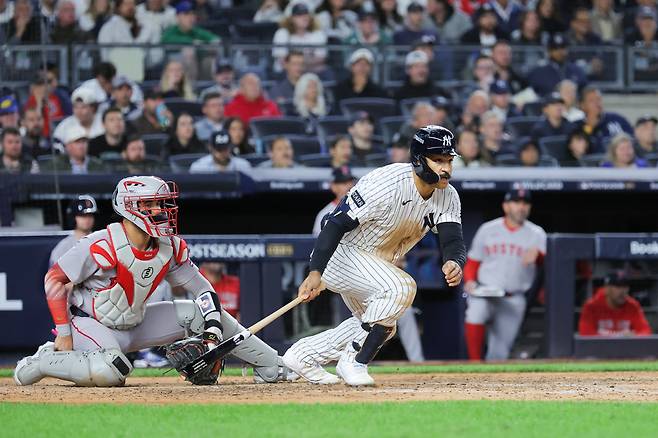 양키스 트렌트 그리샴이 7회말 2루타를 터뜨리고 있다. Imagn Images연합뉴스