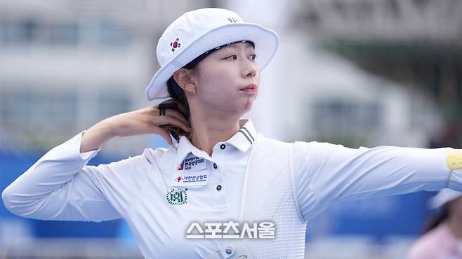 임시현(한국체육대학교)이 2일 광주광역시 광주국제양궁장과 5·18 민주광장 일대에서 열린 ‘현대자동차 정몽구배 한국양궁대회 2025’ 리커브 여자 통합 개인 8강전에서 슈팅을 하고 있다. 2025. 10. 2. 대한양궁협회 제공.