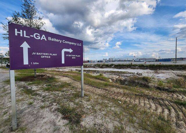 지난달 11일(현지시간) 미국 조지아주 브라이언 카운티 엘러벨에 위치한 현대차-LG엔솔 배터리공장 건설 현장. 지난 4일 국토안보부의 불법체류자 단속 후 건설이 전면 중단된 채 텅 비어 있다. 연합뉴스