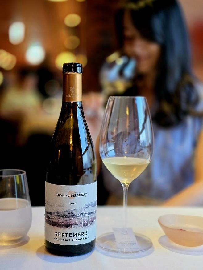 에두아르 들로네 셉템브르 부르고뉴 샤르도네. 최현태 기자