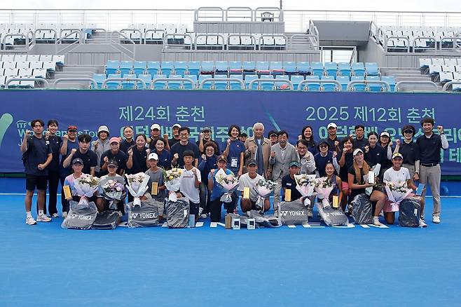 시상식 단체사진