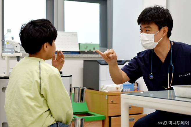 65년만에 처음 생겼다는 전남 곡성의 소아청소년과. 전문의가 상주하는 동네 소아과가 여럿 있다는 건 생각보다 감사한 일이다. /사진=뉴스1