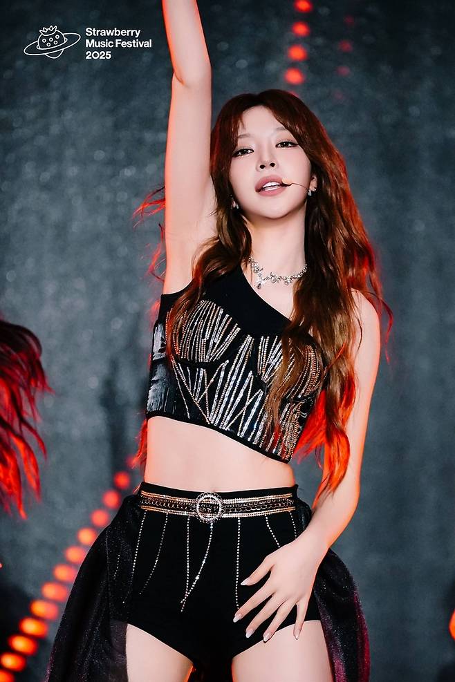 A2O MAY QUCHANG. 사진 | Strawberry Music Festival, A2O엔터테인먼트