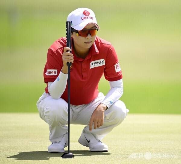 2025년 미국여자프로골프(LPGA) 투어 롯데 챔피언십 준우승을 기록한 김효주 프로가 최종라운드에서 경기하는 모습이다. 사진제공=ⓒAFPBBNews = News1 (사진을 무단으로 사용하지 마십시오.)