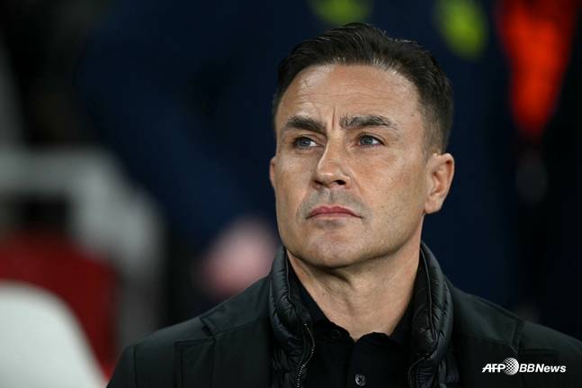 지난 1월 디나모 자그레브 감독 시절의 칸나바로. /AFPBBNews=뉴스1