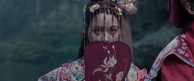 ‘귀목: 피의 혼례’ 스틸컷. 롯데컬처웍스 제공.