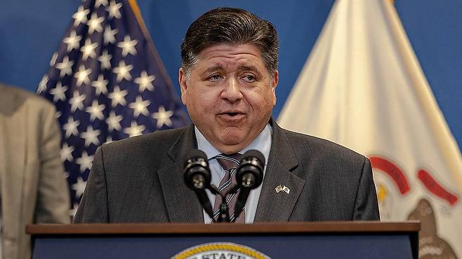 일리노이주 JB 프리츠커 주지사