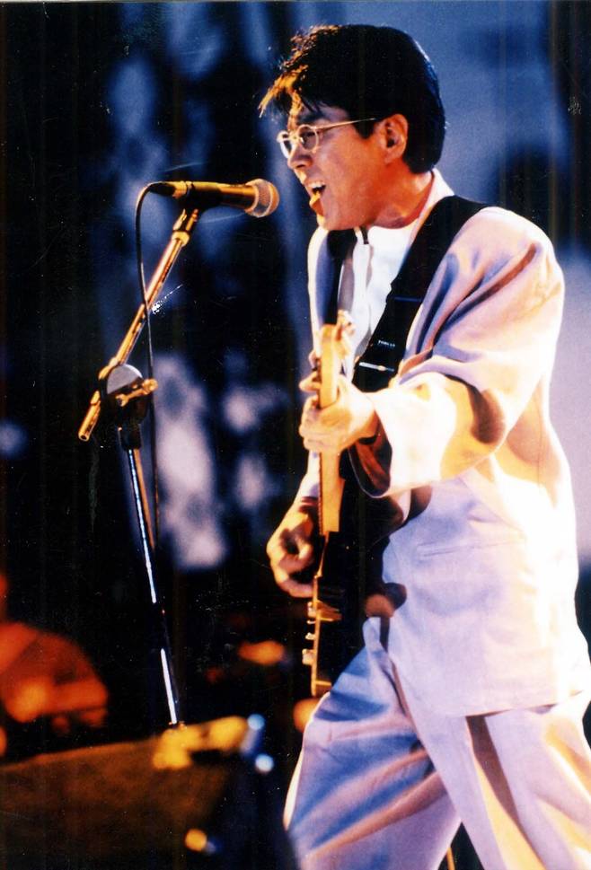 1996년 무대에 선 조용필 / 동아일보 DB