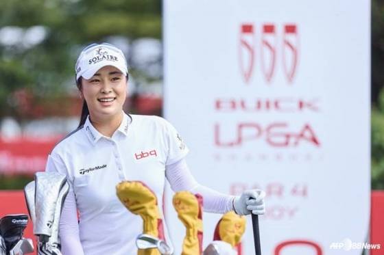 중국 상하이 치중 가든 골프클럽(파72)에서 열린 미국여자프로골프(LPGA) 투어 뷰익 LPGA 상하이에 출전한 윤이나. /AFPBBNews=뉴스1