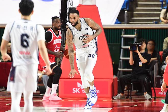 KCC 숀 롱. KBL 제공