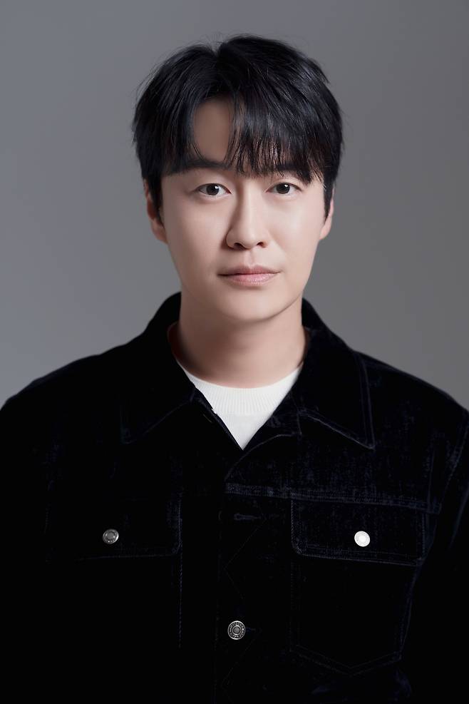 tvN 드라마 ‘폭군의 셰프’에서 도승지 임송재 역을 연기한 배우 오의식. 사진 하이지음스튜디오