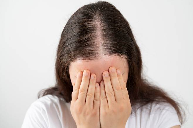 안드로겐성 탈모는 남녀 모두에게 가장 흔한 탈모 원인이다. 사진=게티이미지코리아.