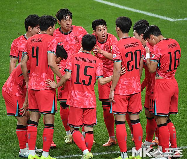 대한민국은 ‘상암 대참사’ 이후 파라과이를 꺾고 자존심을 살렸다. 사진=천정환 기자