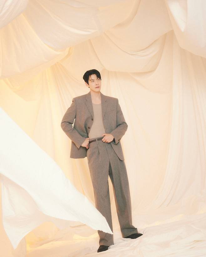 배우 김우빈 ⓒ넷플릭스