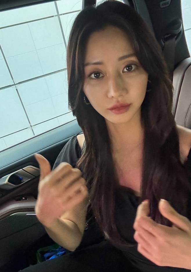 사진=한그루 SNS.