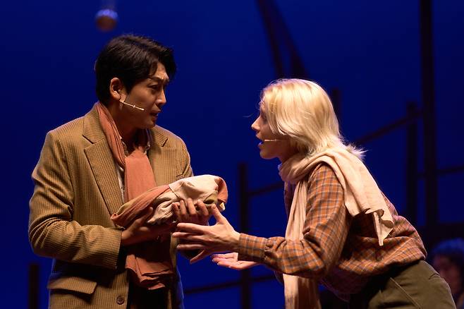 Emma Sue Harris in "Rosetta" (Yellow Bomb)