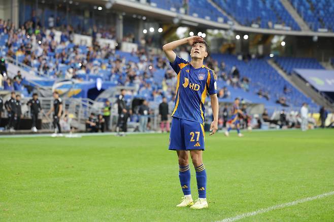 울산문수축구경기장/ K리그1/ 울산HDFC vs 광주FC/ 울산 이청용 득점/ 골 세레머니/ 사진 김정수