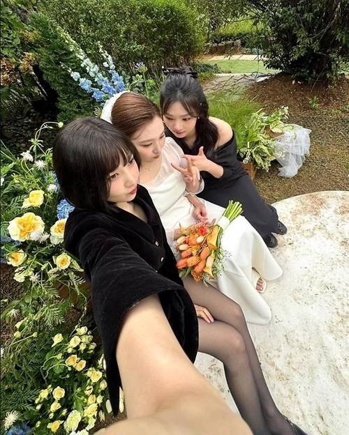사진=조이 SNS